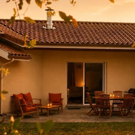 Semesterbostad Maison Au Calme Avec Jardin, Terrasse & Barbecue Linxe