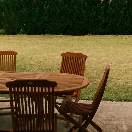 Maison Au Calme Avec Jardin, Terrasse & Barbecue *